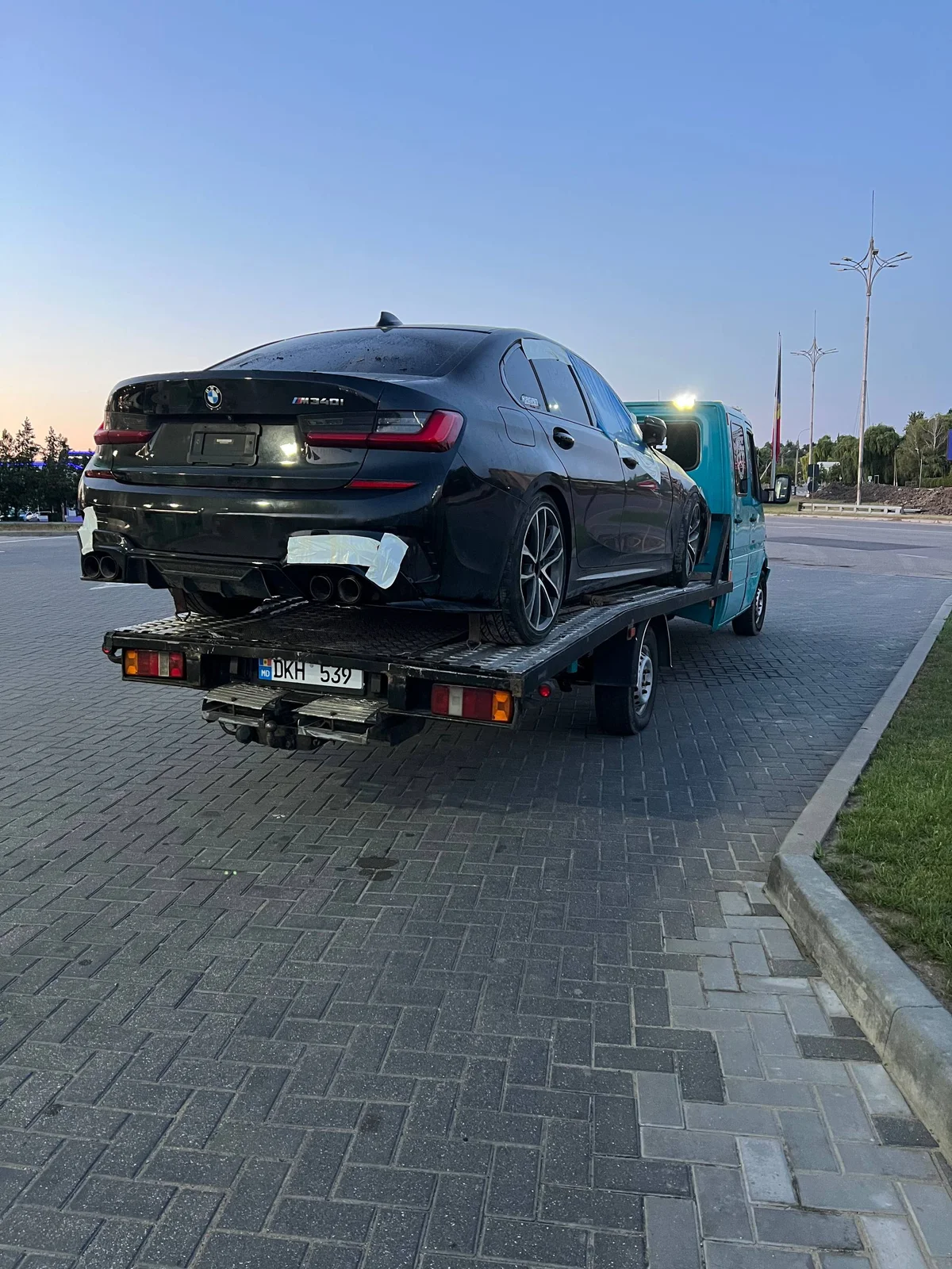 Tractare auto Chișinău - evacuator profesional pentru toate tipurile de vehicule